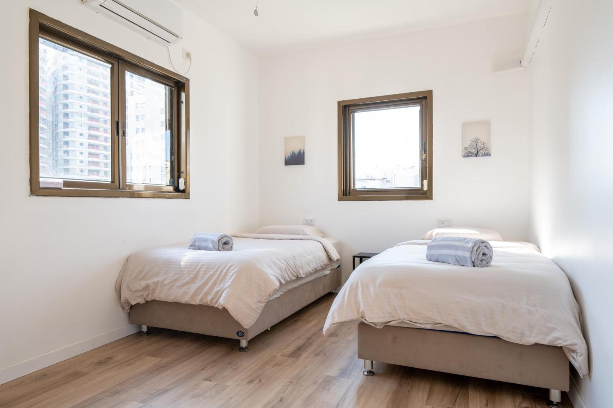 Roof Top 3 Floors Netanya Bagian luar foto