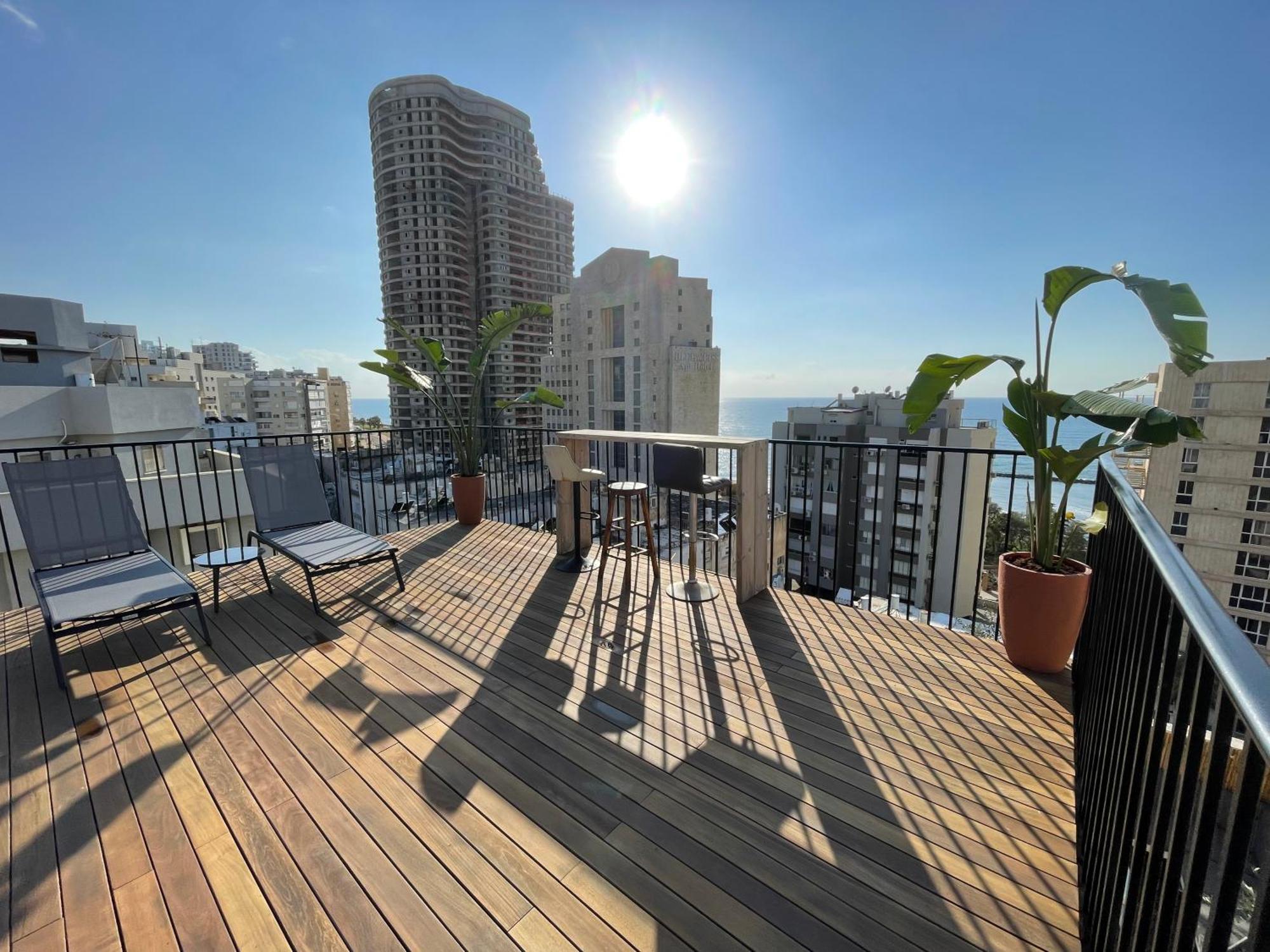 Roof Top 3 Floors Netanya Bagian luar foto